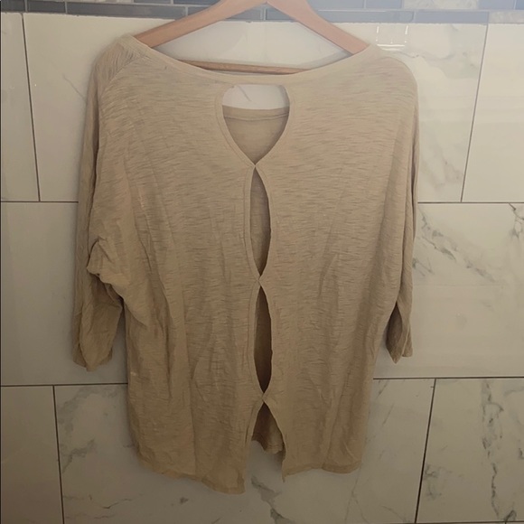 Nude shirt - Picture 2 of 2